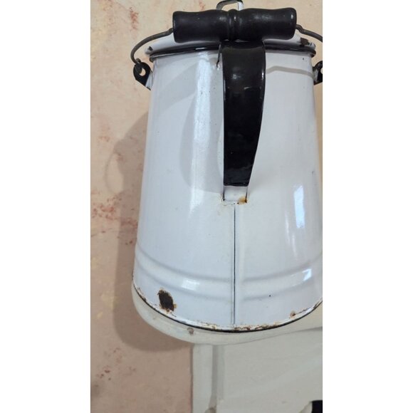 Vintage Large White & Black Enamelware Porcelain Cowboy Kettle Coffee Pot Farmho - Picture 5 of 11